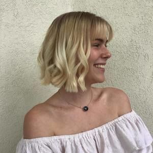 Meet your Posher, Ema